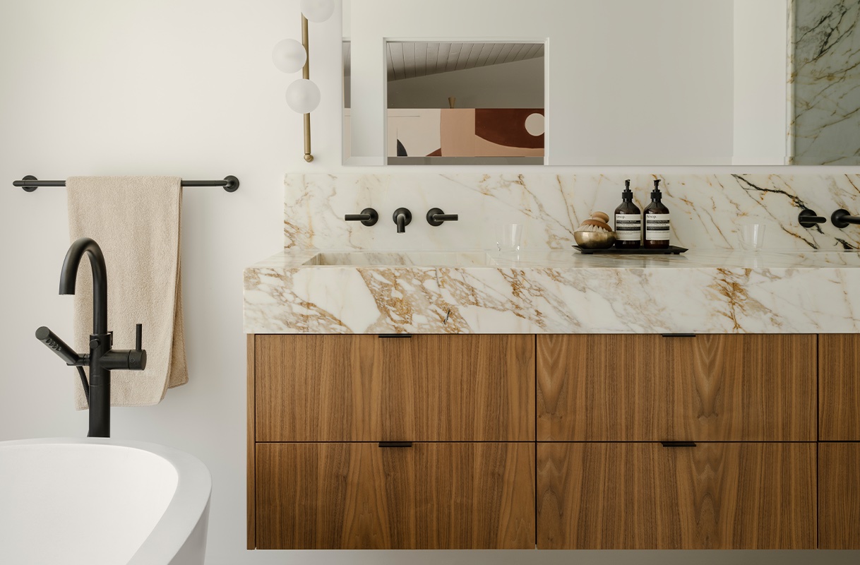 Palm Springs, CA, 2021 / photographer: Lance Gerber / featuring the Jason Wu for Brizo™ Bath Collection.