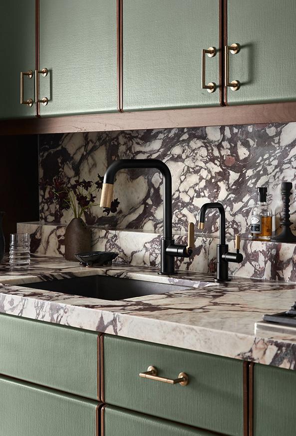 Bryn Mawr, PA, 2022 / photographer: Brian Wetzel / stylist: Kristi Hunter / featuring the Litze® Pull-Down Faucet with Square Spout and Industrial Handle and Beverage Faucet with Square Spout and Knurled Handle.